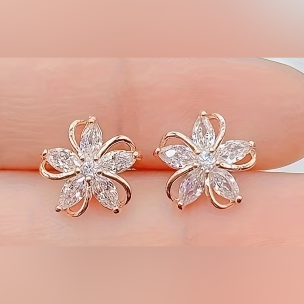Delicate Gold Flower Stud Earrings - Women Jewelry
